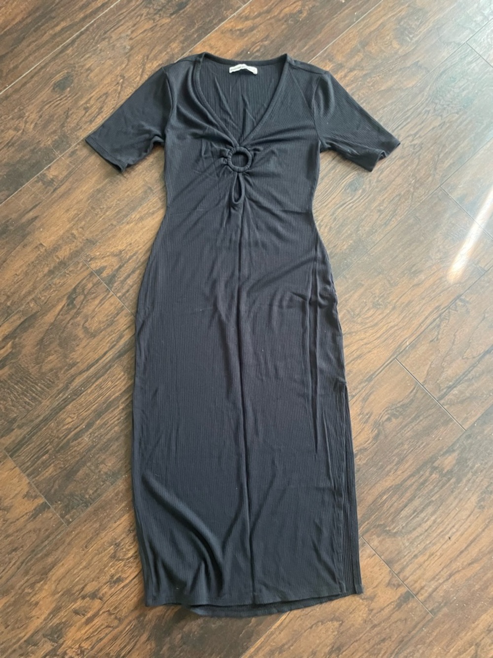 Abercrombie & Fitch Black Ribbed Midi Dress with Ring Front